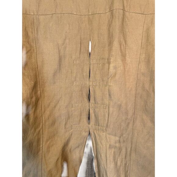 CAbi Beige Cotton Blend 3 Button Front Deep Pockets Lined Coat Women Sz M - Picture 11 of 13